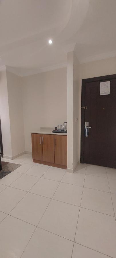 فندق ربوة الصفوة 8 - Rabwah Al Safwa Hotel 8 Medina Buitenkant foto